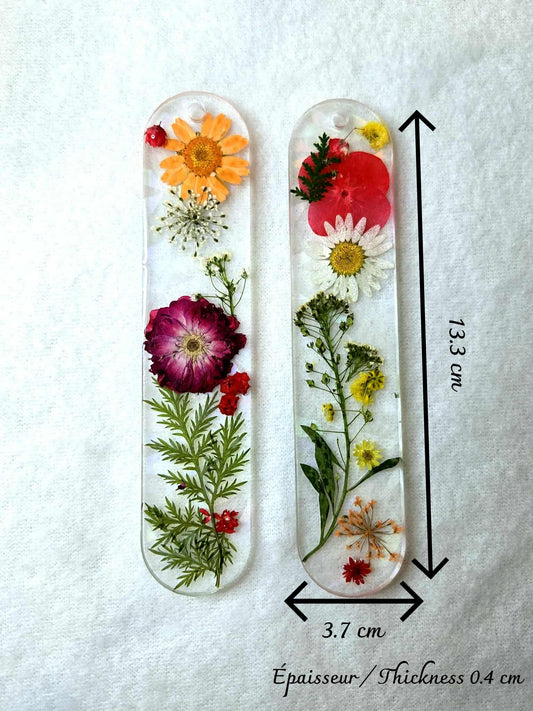 ✨ Démonstration d'art époxy – Marque-page floral ✨