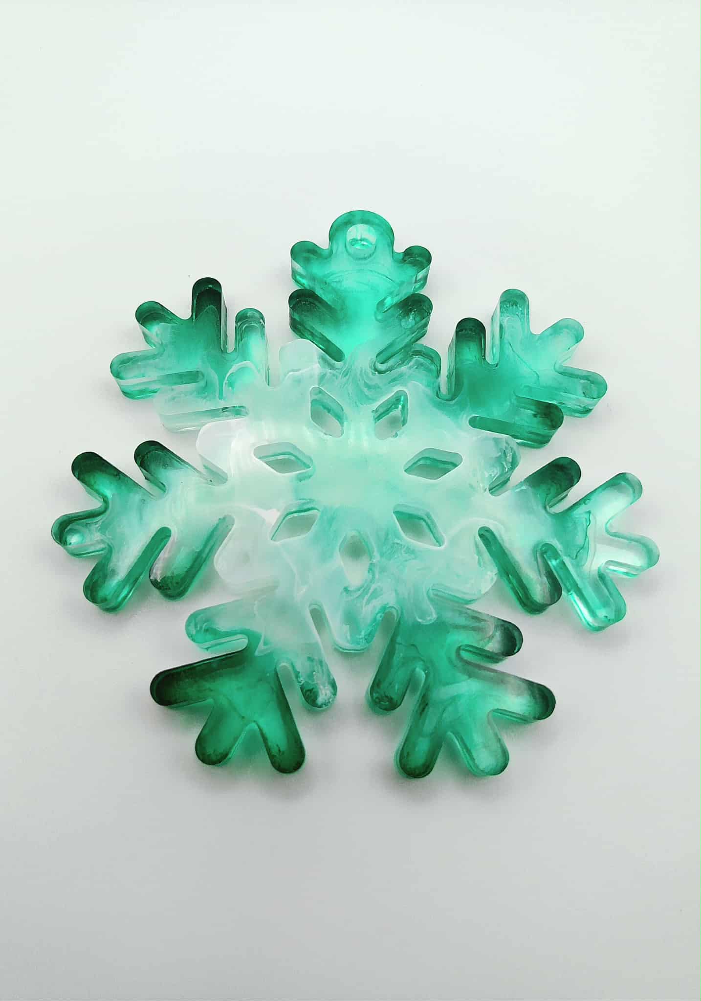✨ Démo – Décoration Flocon de Neige en Résine Époxy Personnalisée ✨