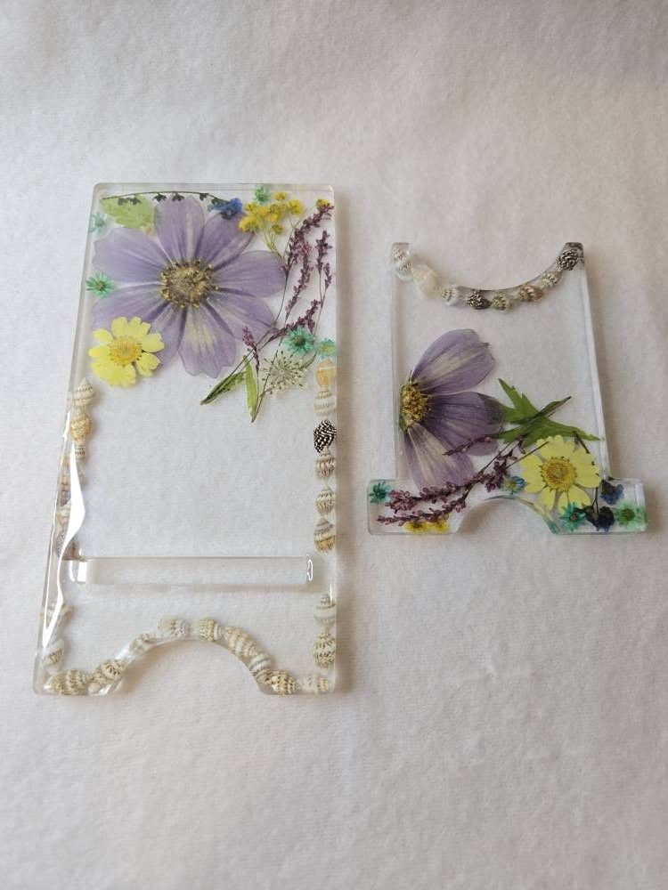 ✨ Démonstration d'art en résine époxy – Support de téléphone floral ✨