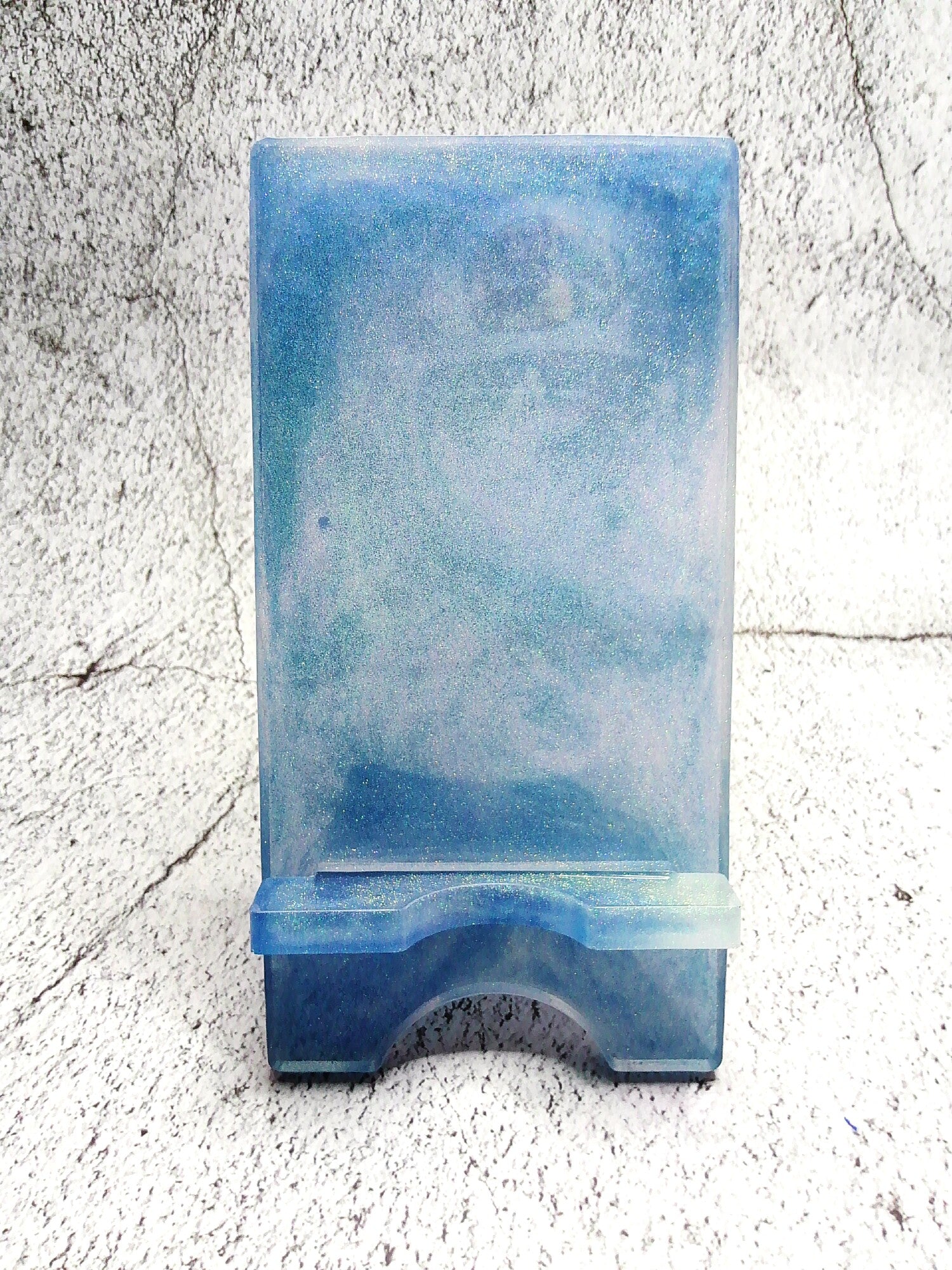 Support de Téléphone en Résine Époxy Ocean Frost | Support Cellulaire Fait Main | Décor Bureau Unique | Cadeau Original | Accessoire Téléphone
